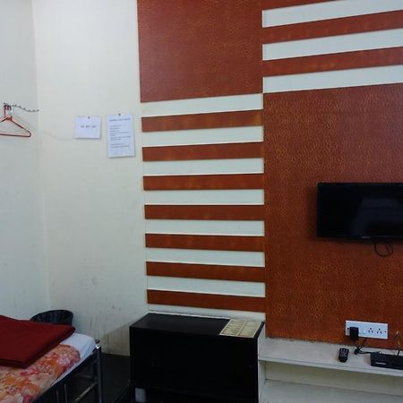 Central Guest House Колката Екстер'єр фото