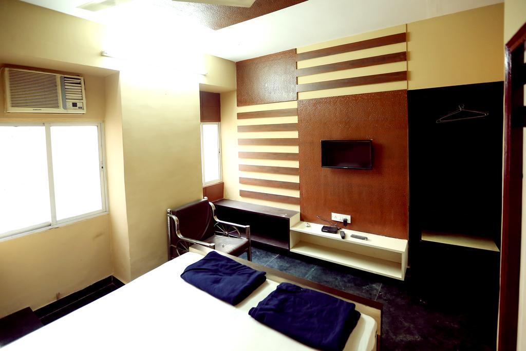 Central Guest House Колката Екстер'єр фото